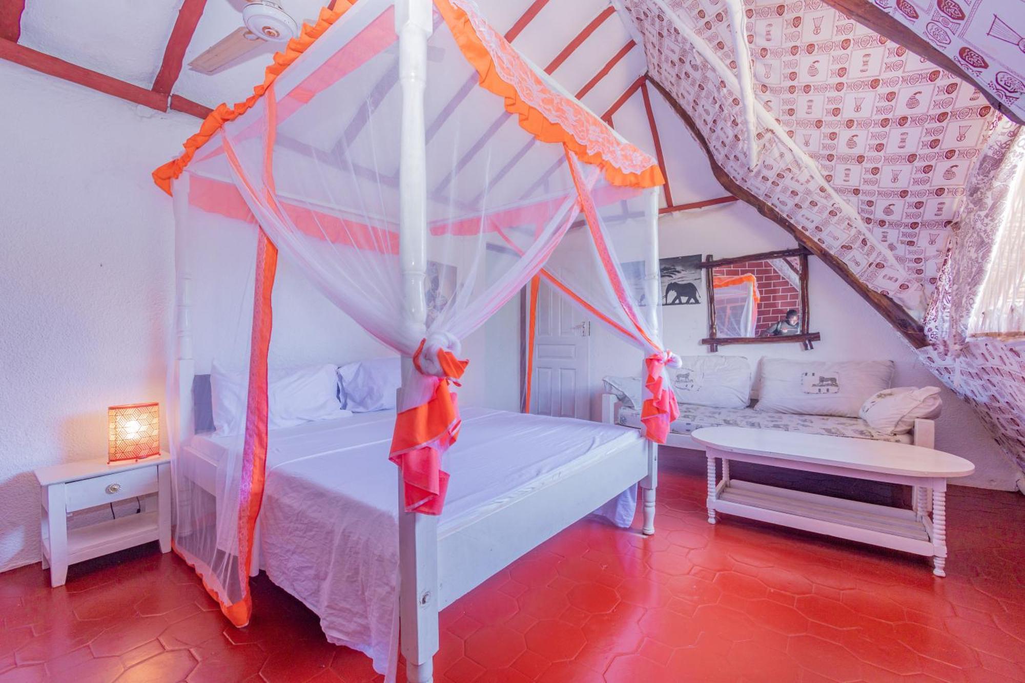 Villas Dora And Holly Diani Beach Luaran gambar