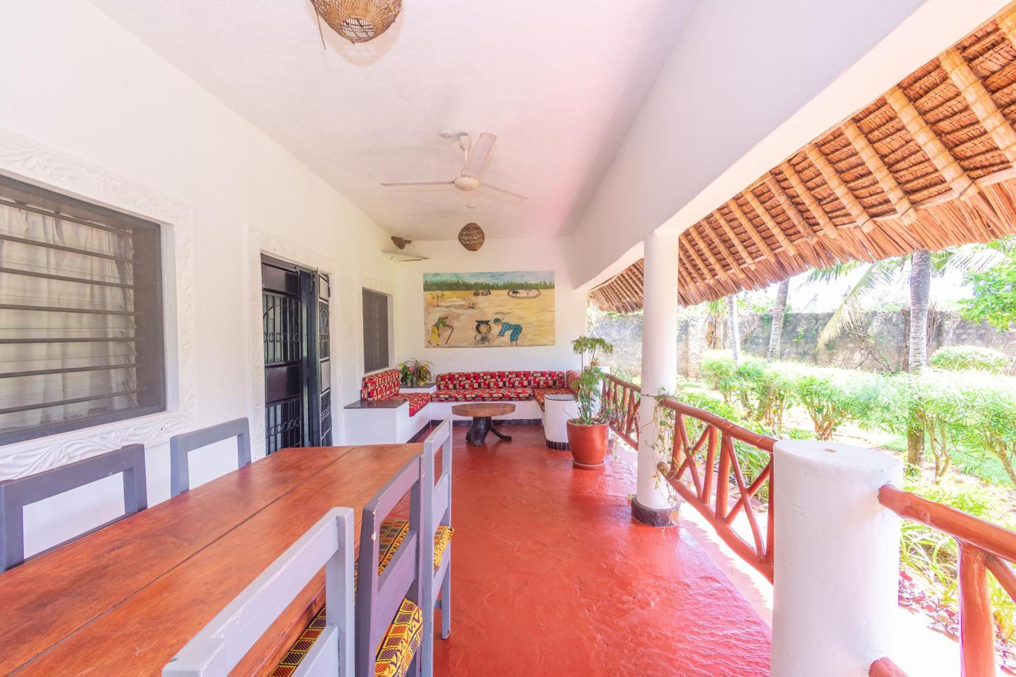Villas Dora And Holly Diani Beach Luaran gambar