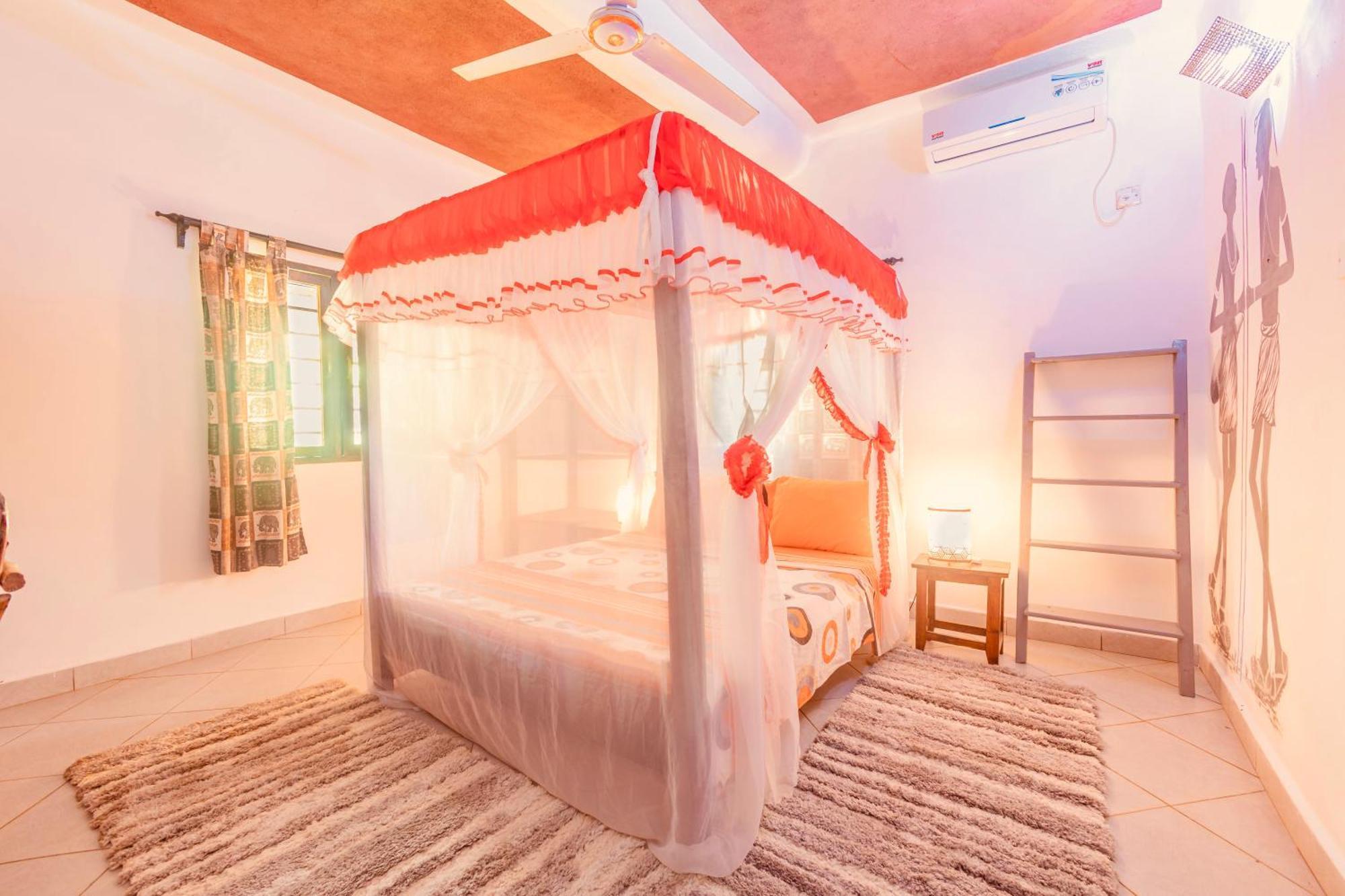 Villas Dora And Holly Diani Beach Luaran gambar
