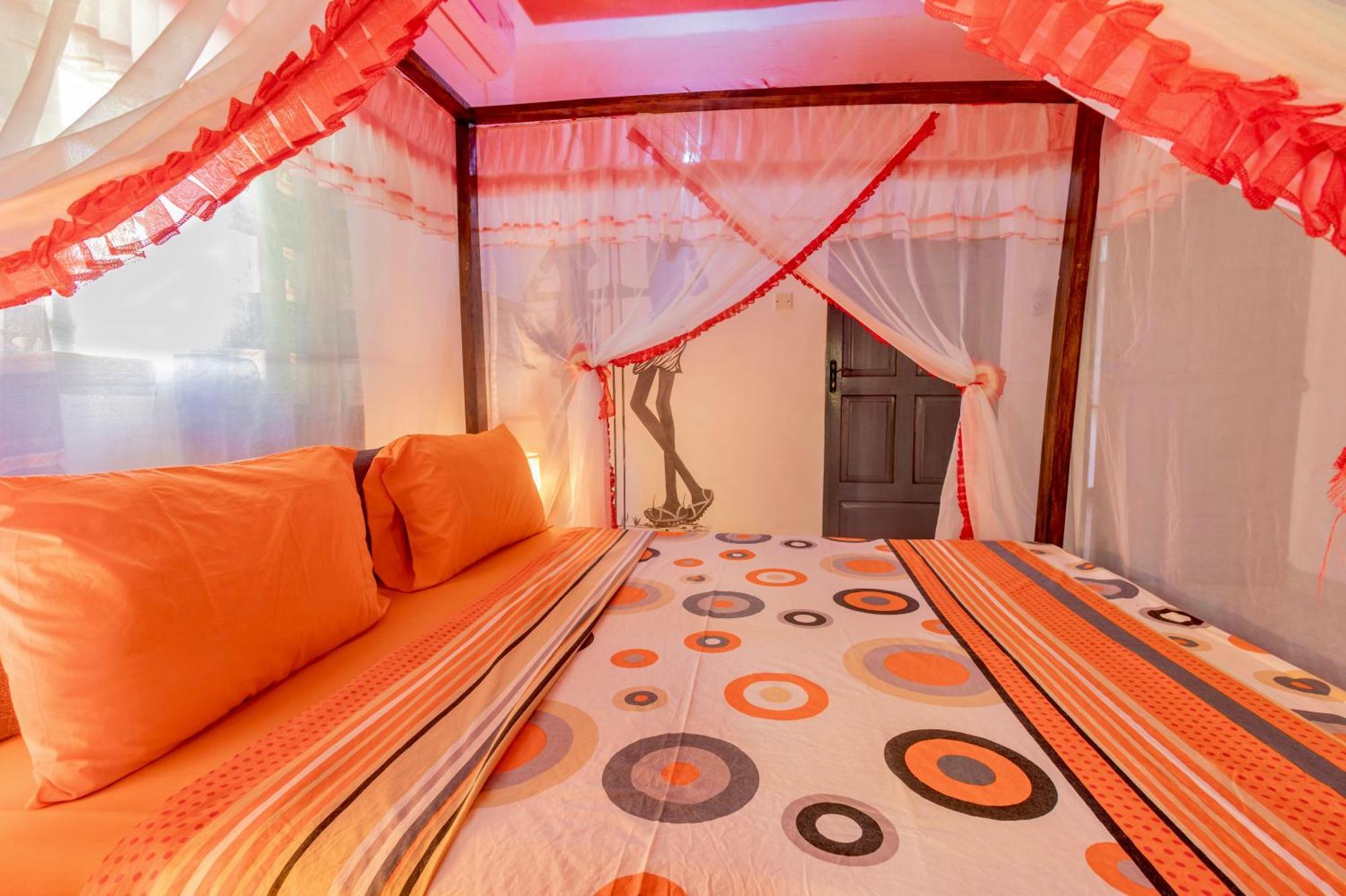 Villas Dora And Holly Diani Beach Luaran gambar
